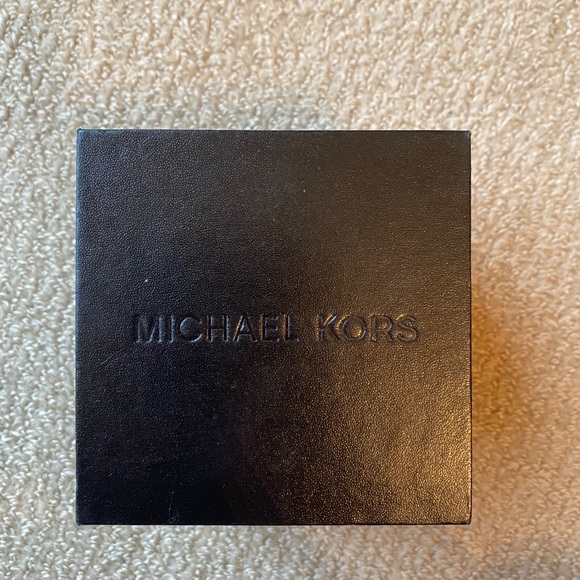 MICHAEL KORS HORN WATCH (RARE!!) - Picture 5 of 7